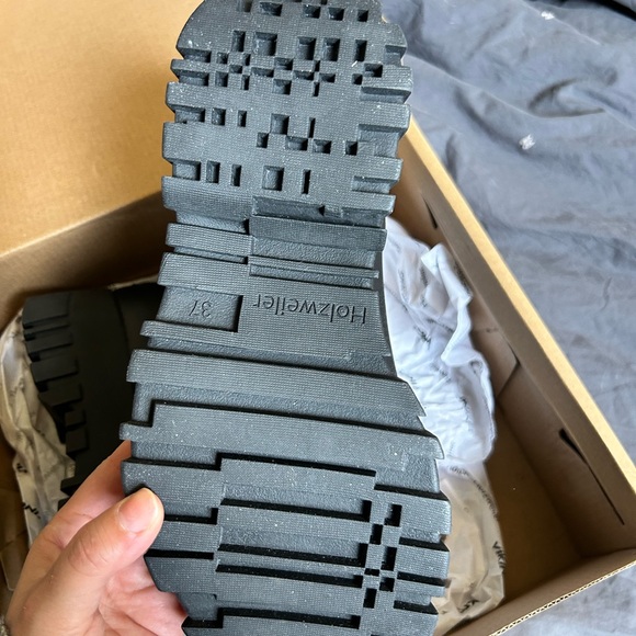 Holzweiler Andy Rubber Ankle Boot 37 NWT - Picture 6 of 6